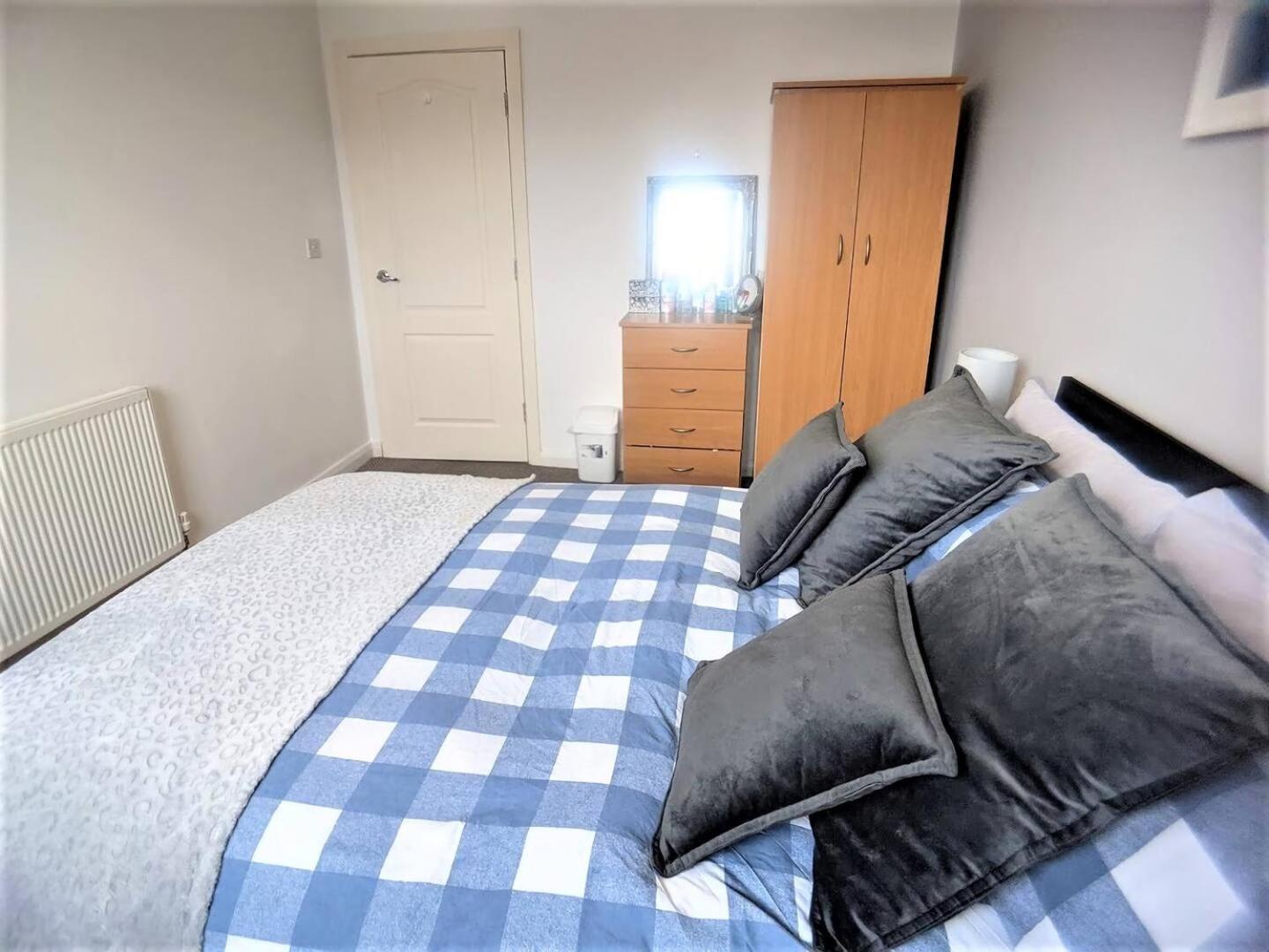 Lovely Guest Rooms In City Centre Liverpool Esterno foto